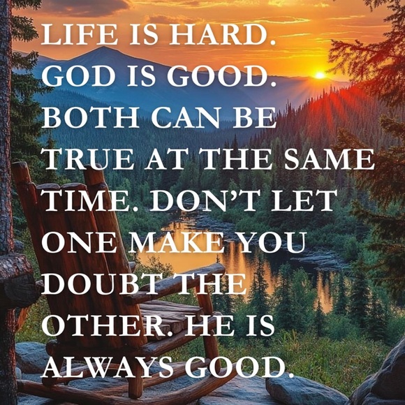 MEET YOUR POSHER CHRISTINA! - Picture 5 of 7